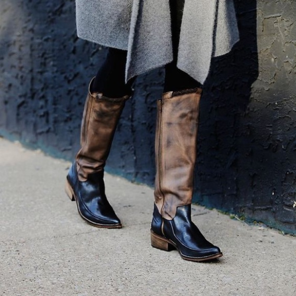 Free People 7 Tritone boots black and olive